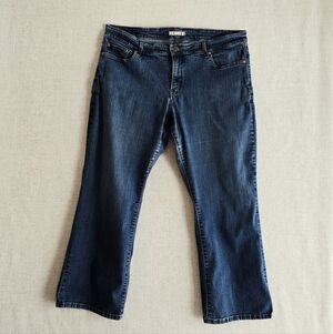 Levi's Womens Short Jean Button Closure Five Pockets Stretch Bootcut 512